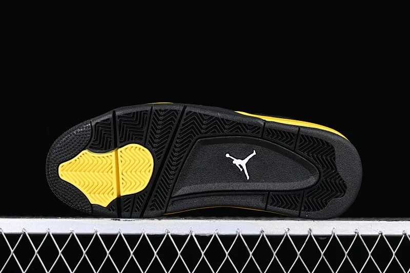All categories Air Jordan Jordan series basketball shoes Air Jordan 4 LJR version Air Jordan 4 "Thunder" AJ4 Joe 4 Thunder replica basketball shoes DH6927-017